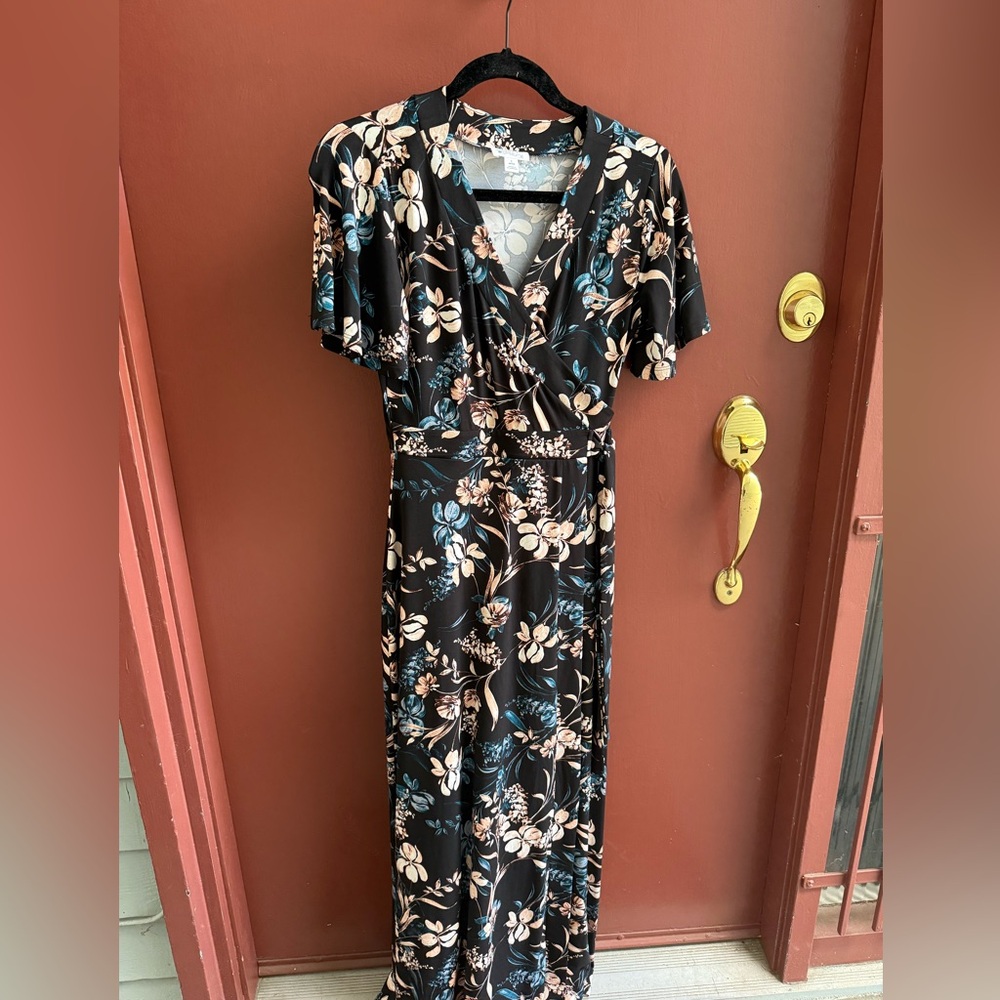 Market & Spruce Floral Flutter Sleeve Maxi Dress